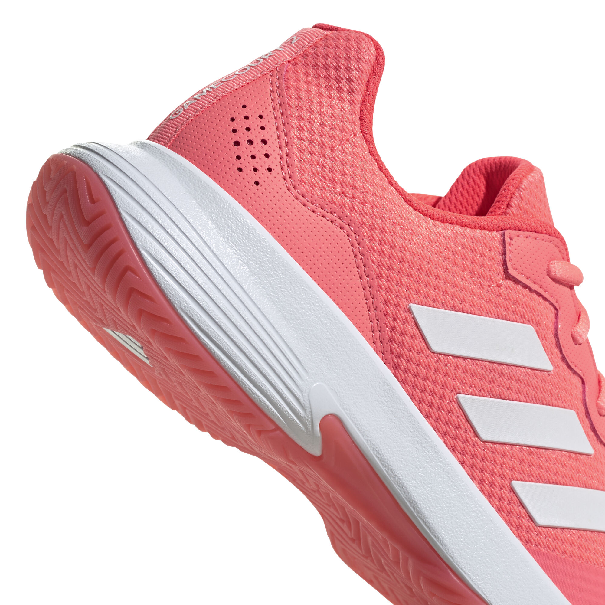 Game Court 2 All Court Shoe Women Coral White