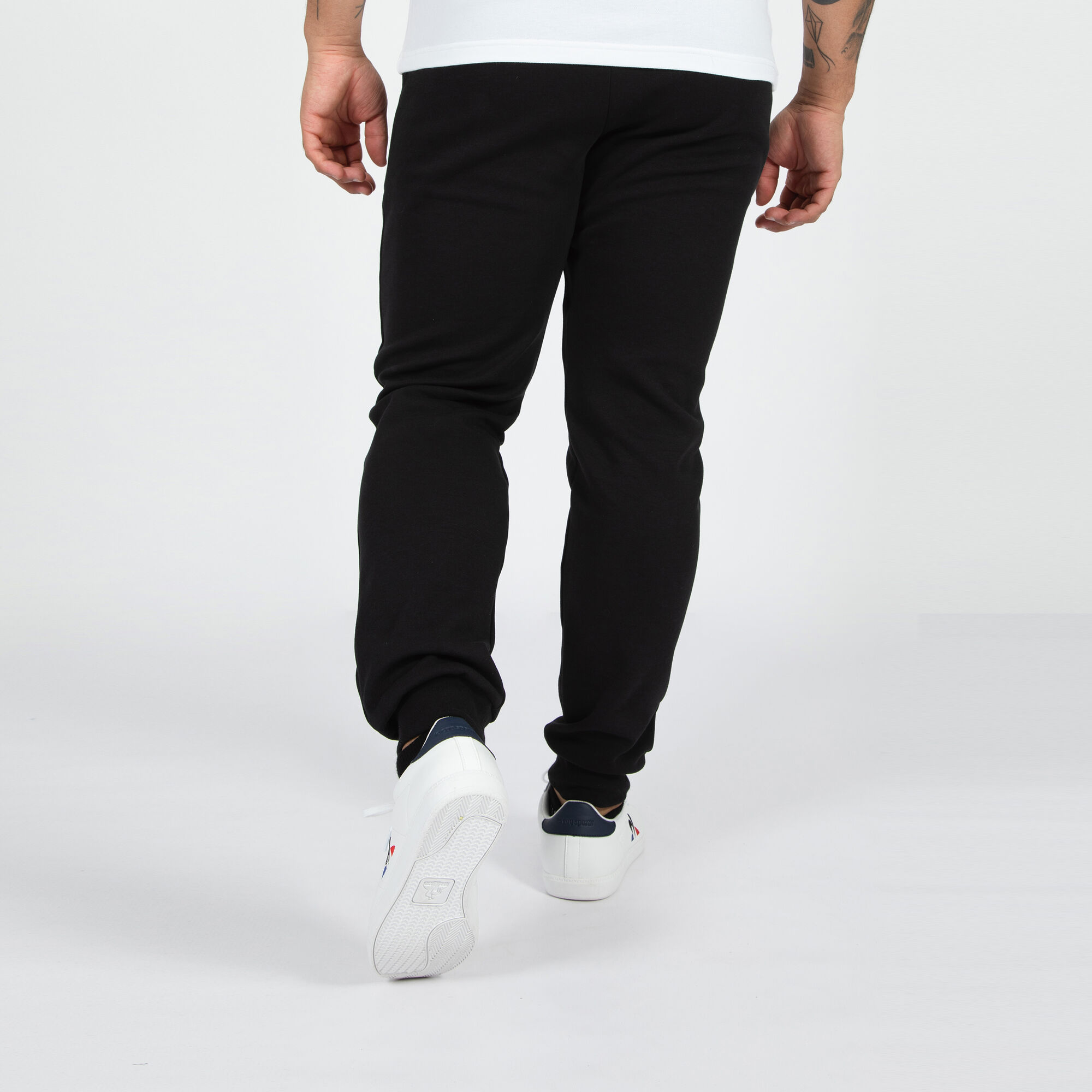 Nike Court Essential Mens Pants (Black-White)