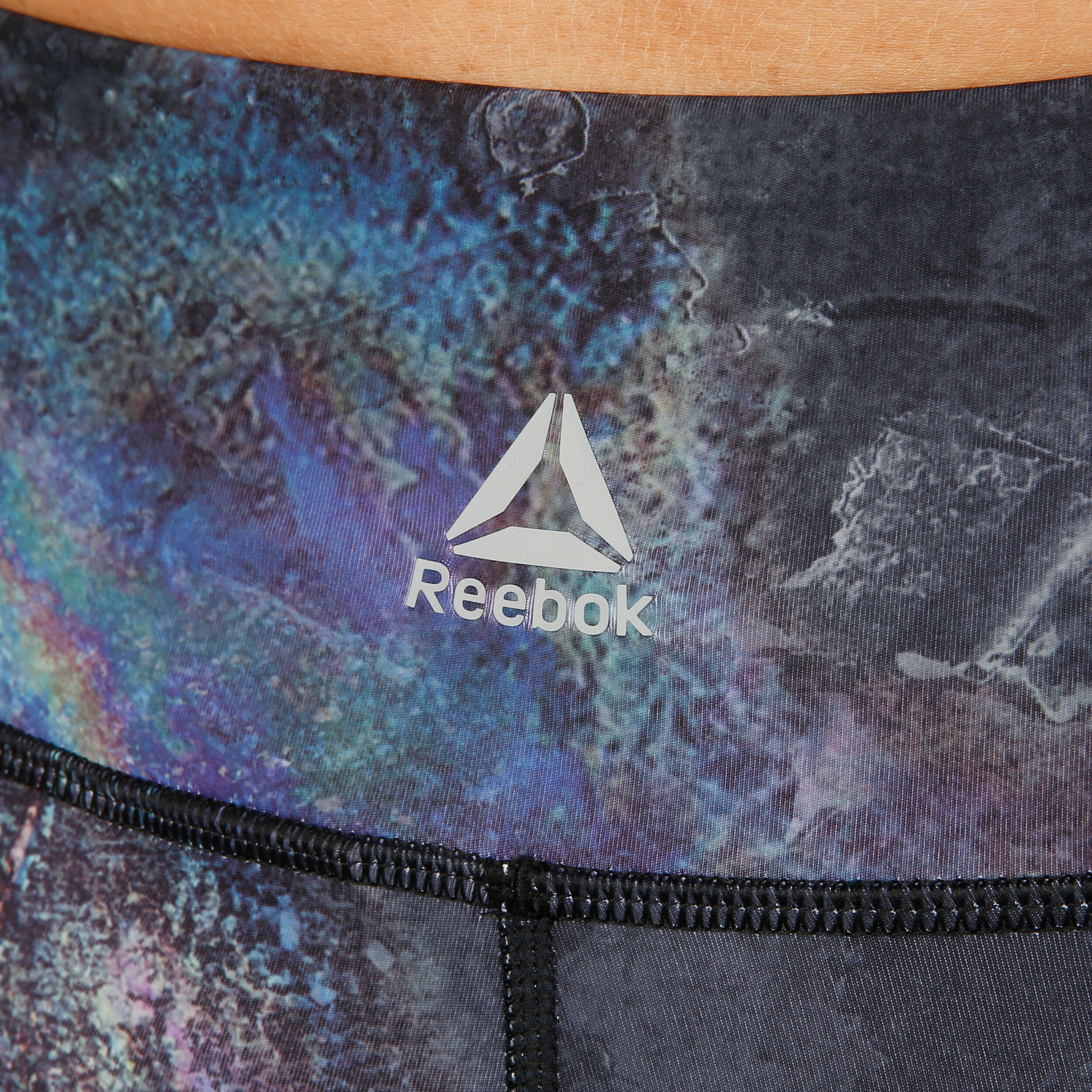 Reebok lux bold oil slick outlet