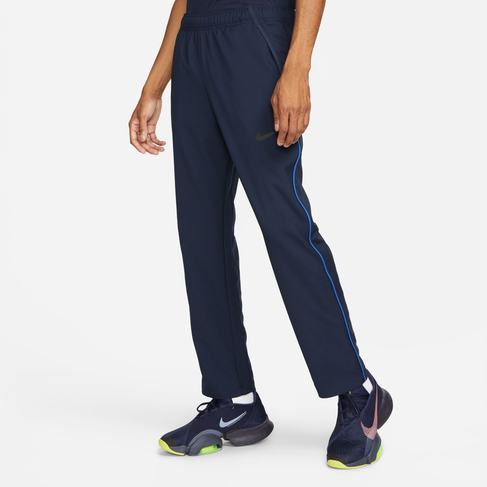 Nike men's epic dri-fit training pants top