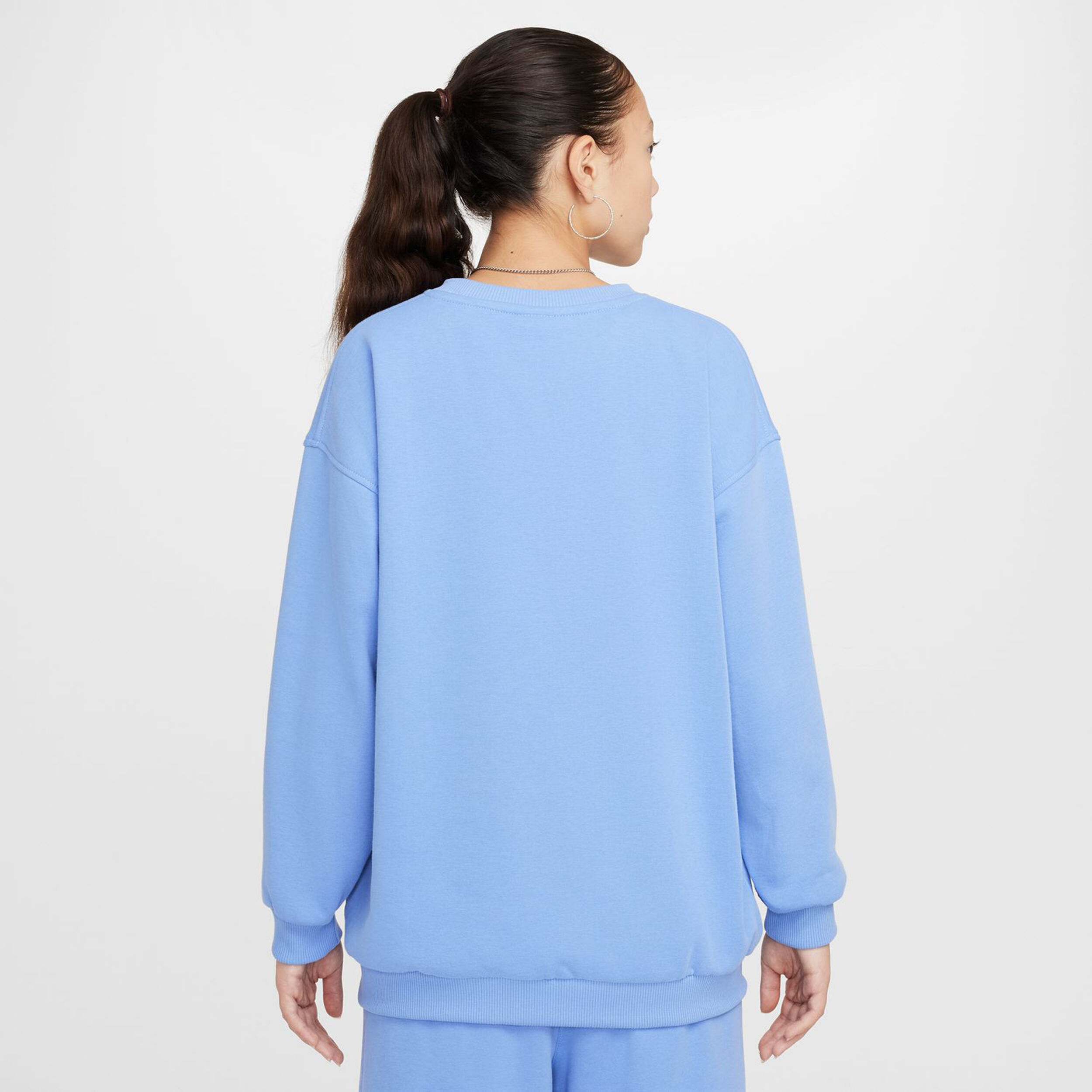 Nike Club Fleece Oversized Crew Sweatshirt Girls Light Blue