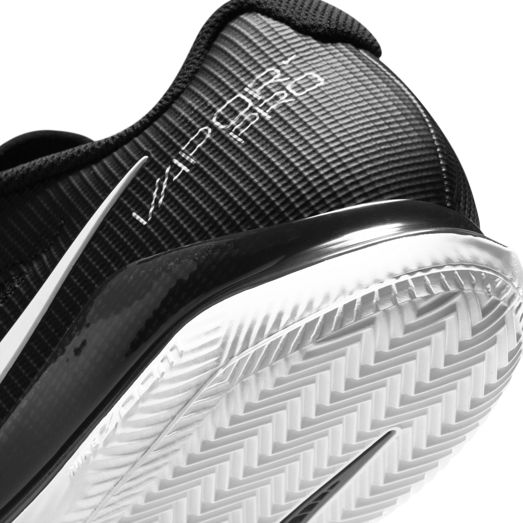 buy Nike Court Zoom Vapor Pro Clay Court Shoe - Black, White online | Tennis-Point