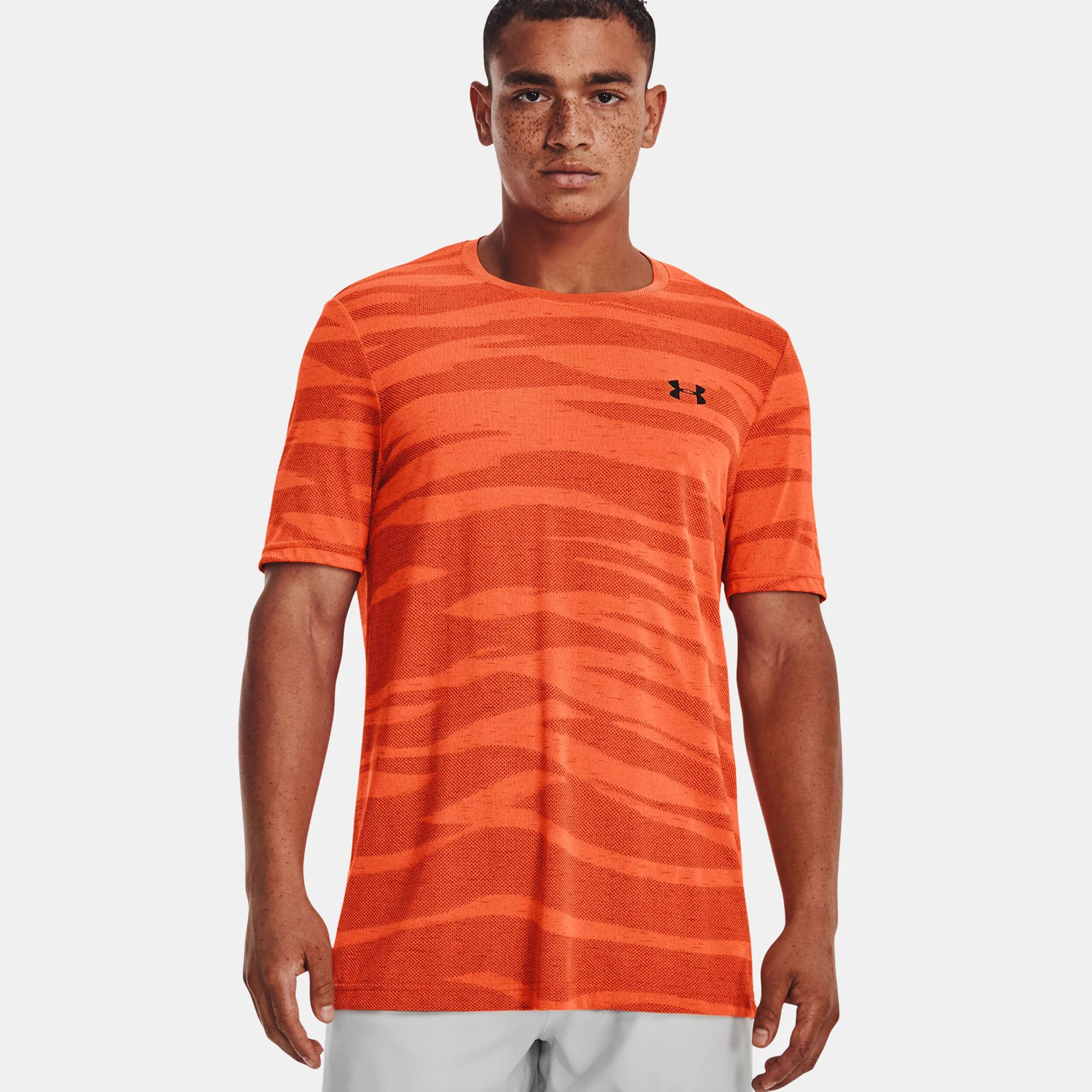 Under armour raid short sleeve sale