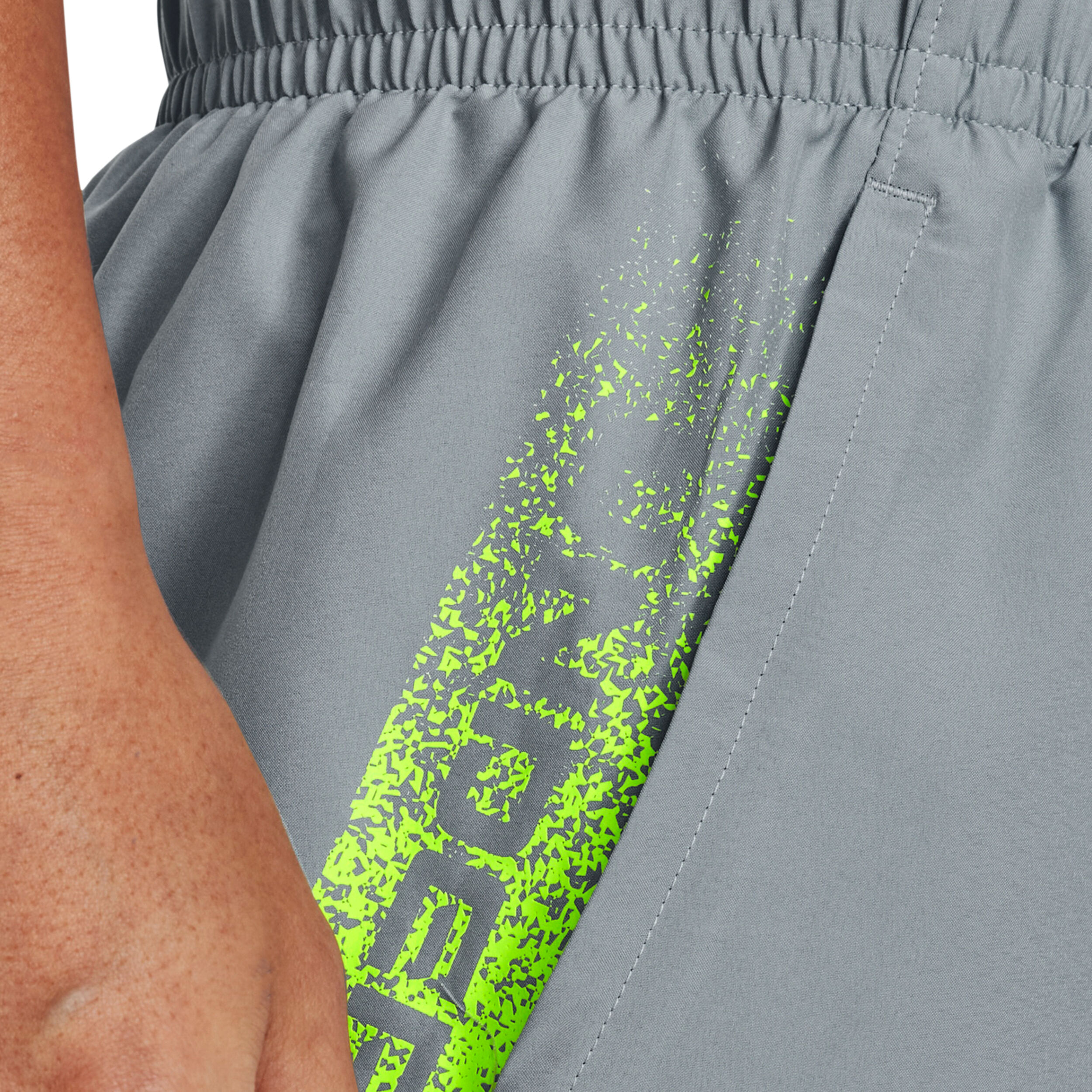 Under armour woven deals graphic short
