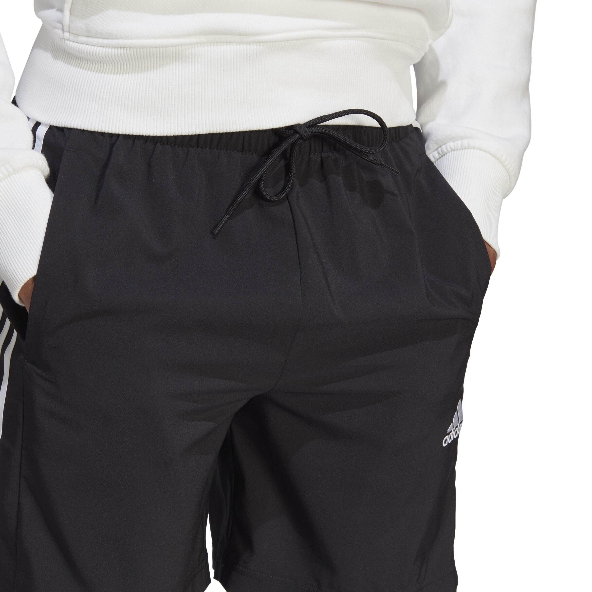 Le coq sportif 3 stripe outlet shorts