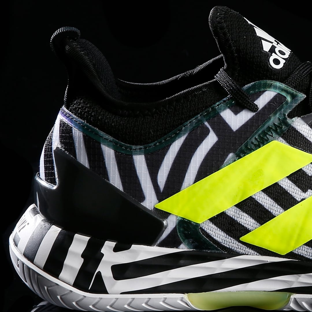 Buy adidas-ubersonic-4 online | Tennis-Point