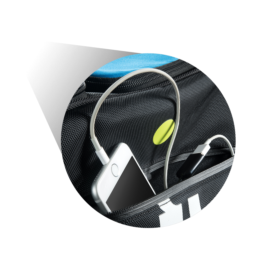 The Slinger Bag now available at TennisPoint!